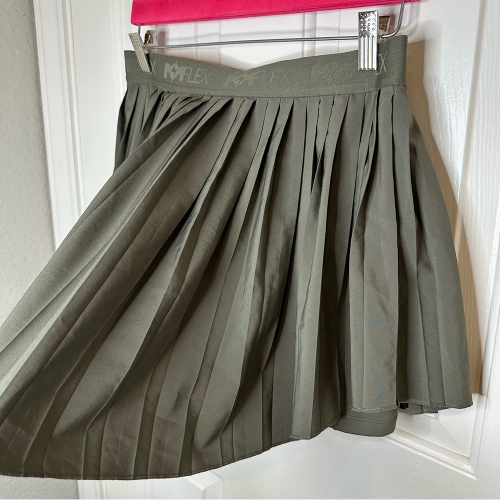 POPFLEX Rustic Olive Green Ace ‘em Pleated Skort Tennis Skirt Athletic size L - Picture 6 of 10